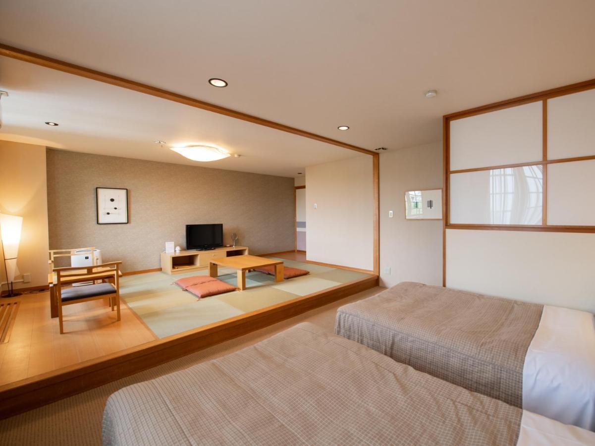 Tabist Hotel Colosseum Inn Tateshina Татесина Экстерьер фото